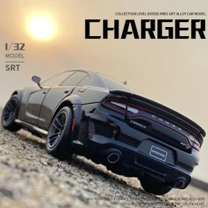 1:32 Dodge Charger SRT Hellcat Alloy Muscle Car Model Sound and Light Pull Back Children’s Toy Collectibles Birthday Gift