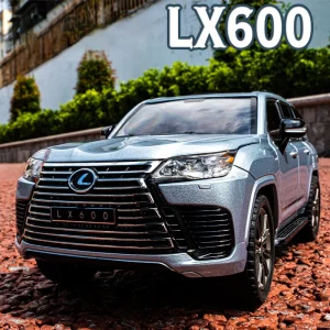 1:24 LX600 SUV Alloy Car Model Sound and Light Pull Back Children’s Toy Collectibles Birthday gift
