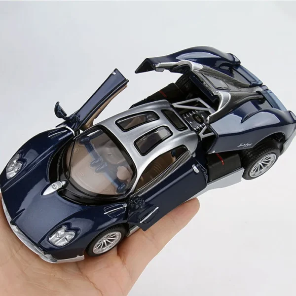 1:32 Pagani Utopia Supercar Alloy Die Cast Toy Car Model Sound and Light Children's Toy Collectibles Birthday gift