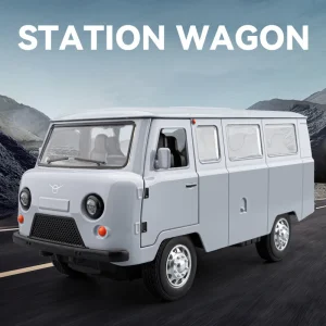 1:18 Russian UAZ TRAVELER BUS Alloy Car Model Sound and Light Pull Back Children’s Toy Collectibles Birthday gift