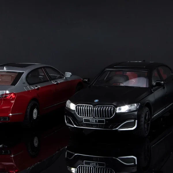 1:24 760 THE7 Limousine Alloy Car Diecasts & Toy Vehicles Car Model Sound and light Pull back Car Toys For Kids Gifts - Image 5
